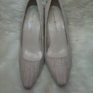 Karen Scott Ladies Shoes.